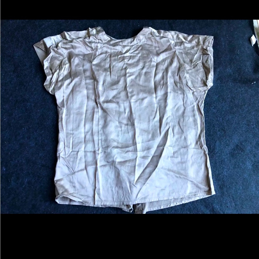 VINTAGE s 100% SILK Short Sleeve Blouse Top shirt 8 gold